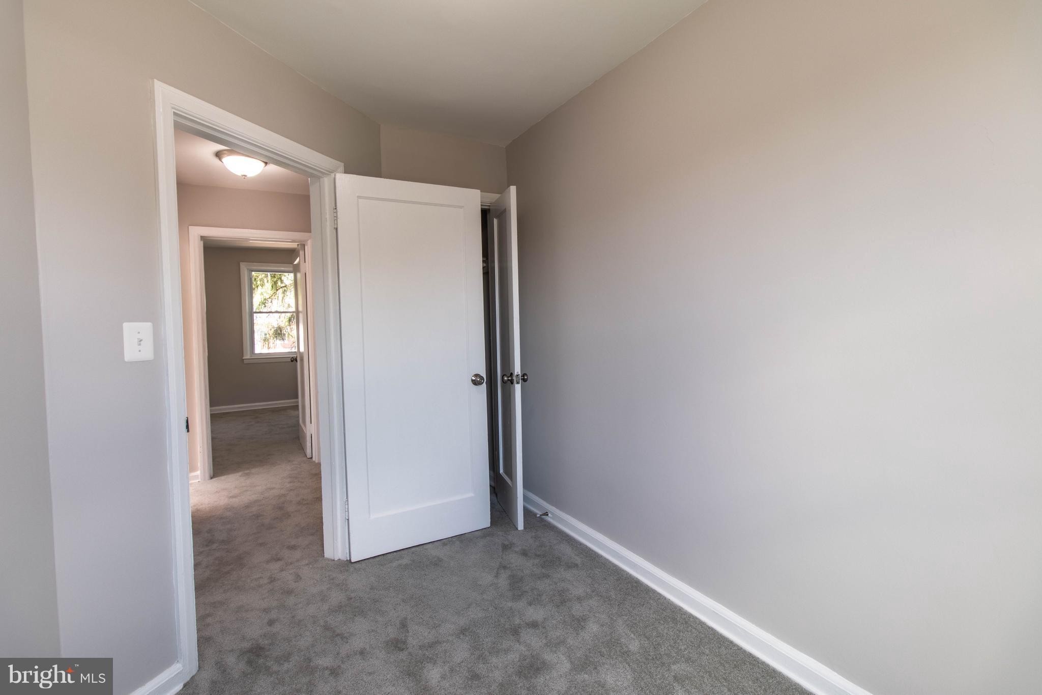 4425 Manorview Road Baltimore, MD 21229 - Photo 14 of 26 Bedroom