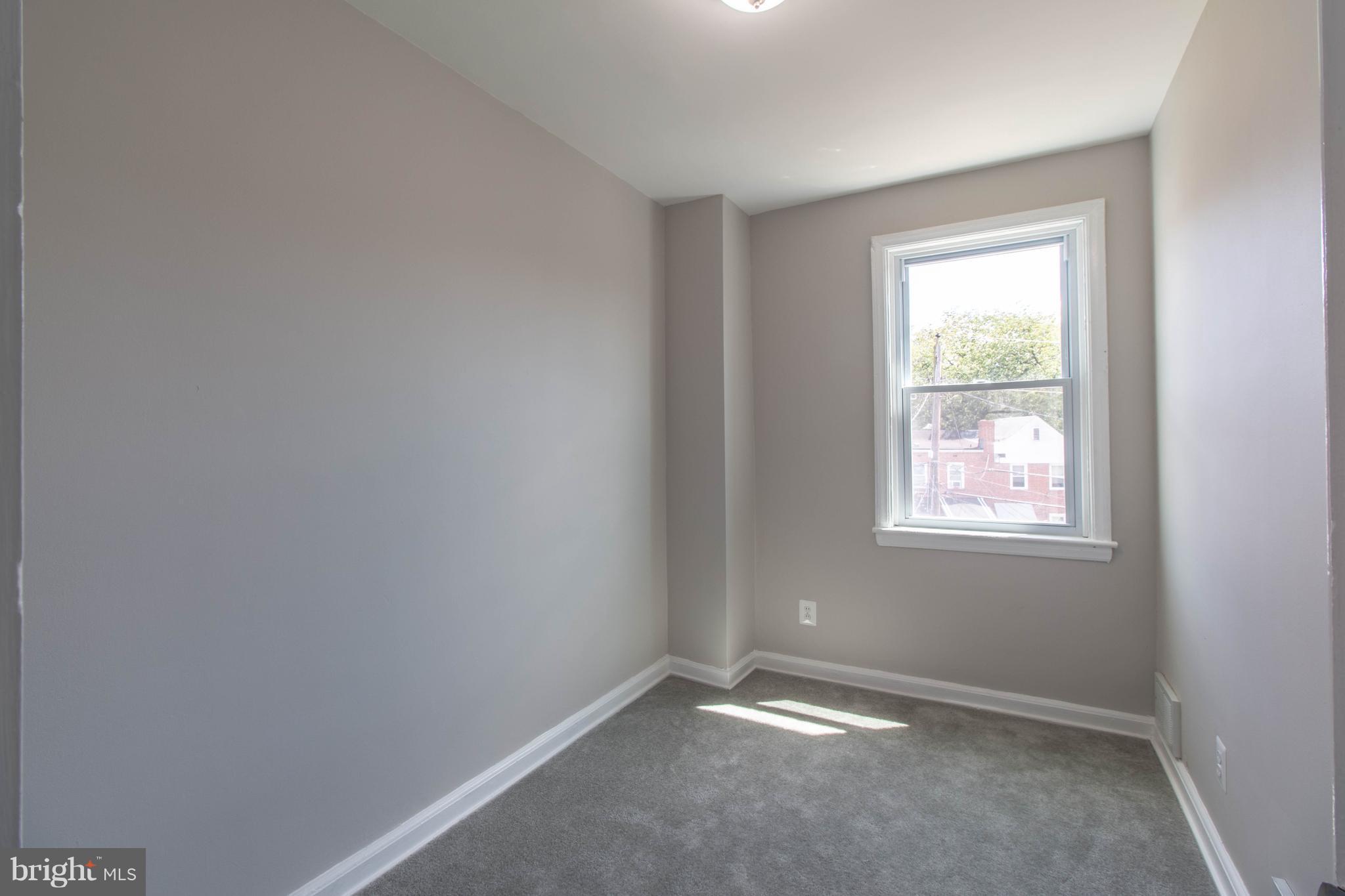 4425 Manorview Road Baltimore, MD 21229 - Photo 17 of 26 Bedroom