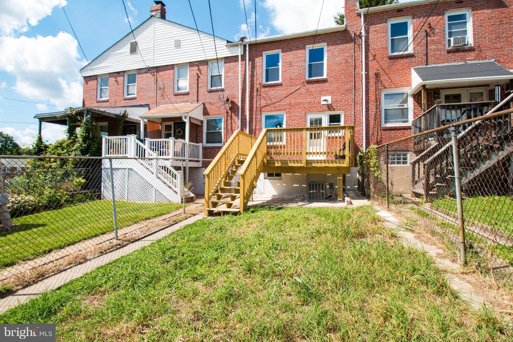 4425 Manorview Road Baltimore, MD 21229 - Photo 25 of 26 Exterior (Rear)