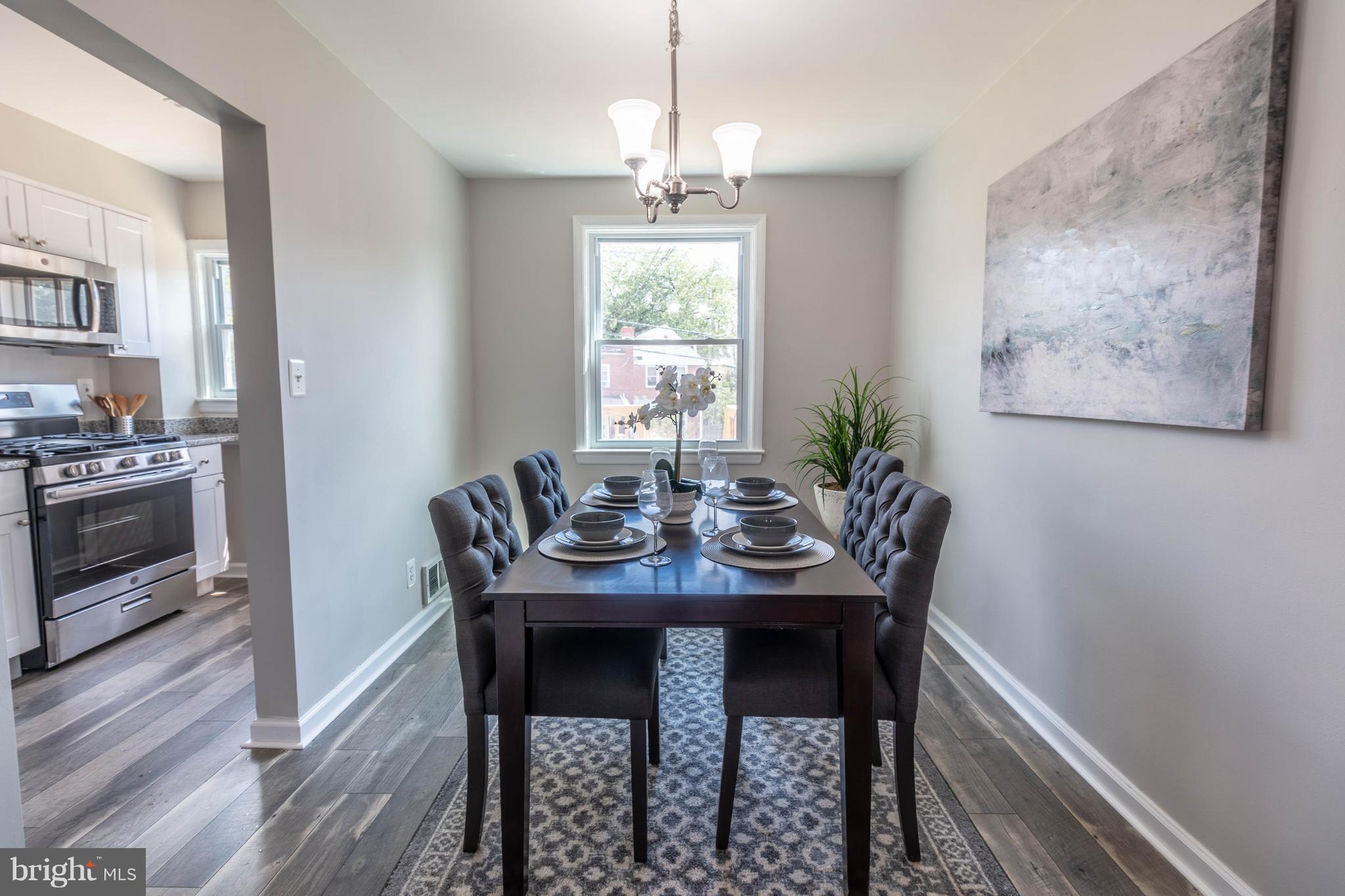 4425 Manorview Road Baltimore, MD 21229 - Photo 9 of 26 Dining Room