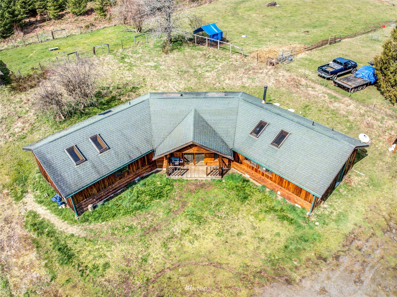 246 Kiona Road Randle, WA 98377 - Photo 7 of 24 Gallery Image 7