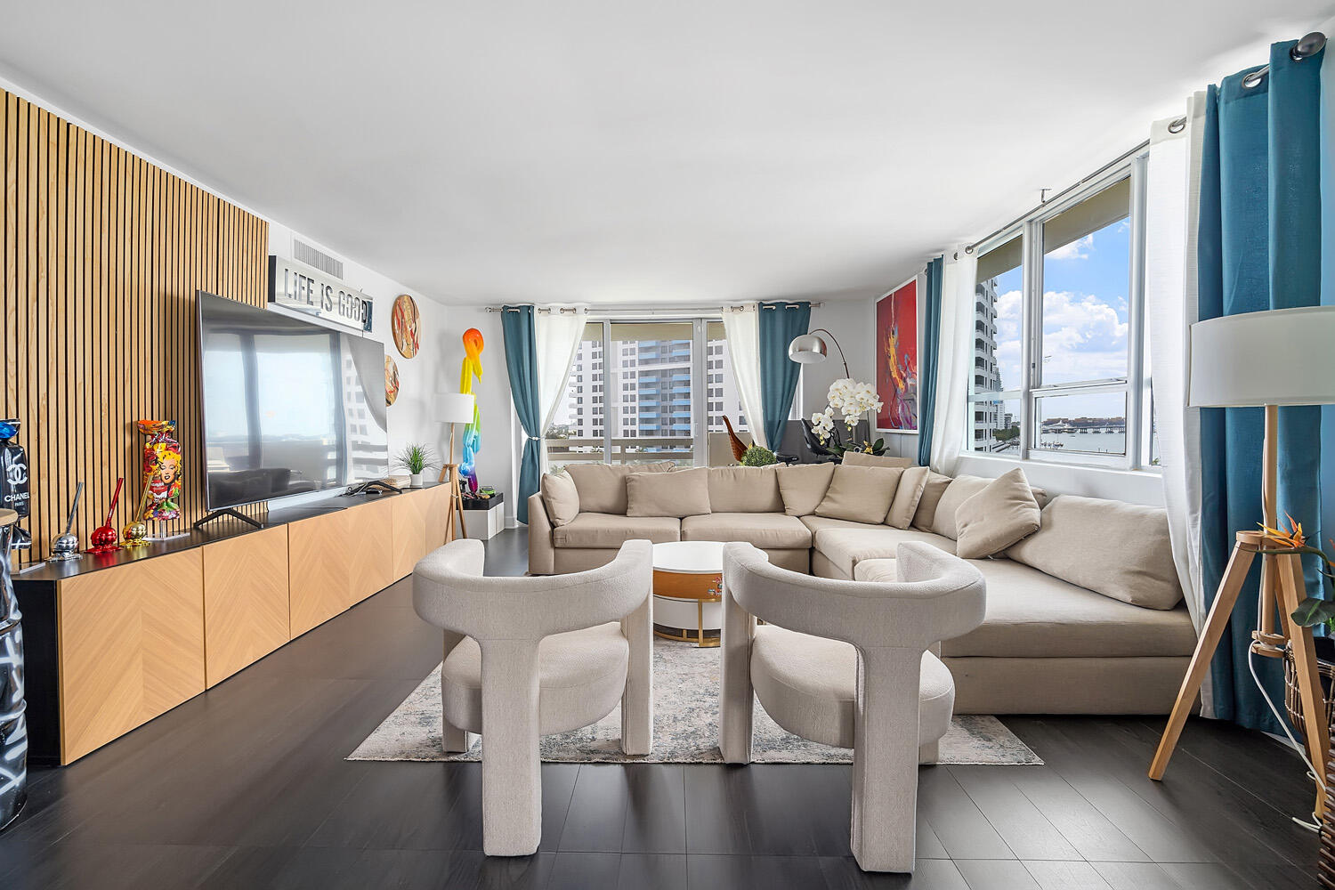 1500 Bay Road, Unit 714S Miami Beach, FL 33139 - Photo 8 of 69 08