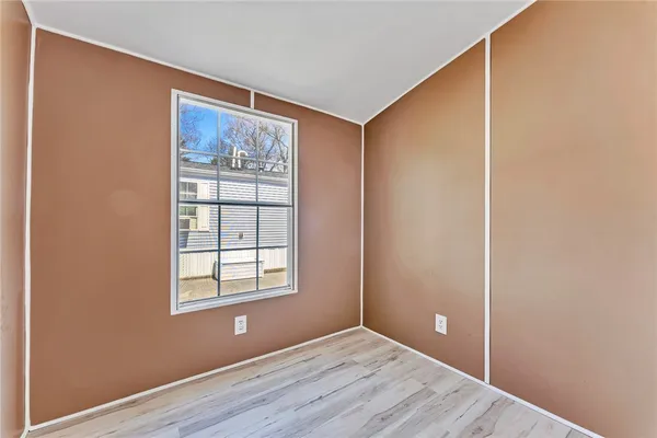 $199,800 | 18 Catalpa Court, Charlestown, RI 02813