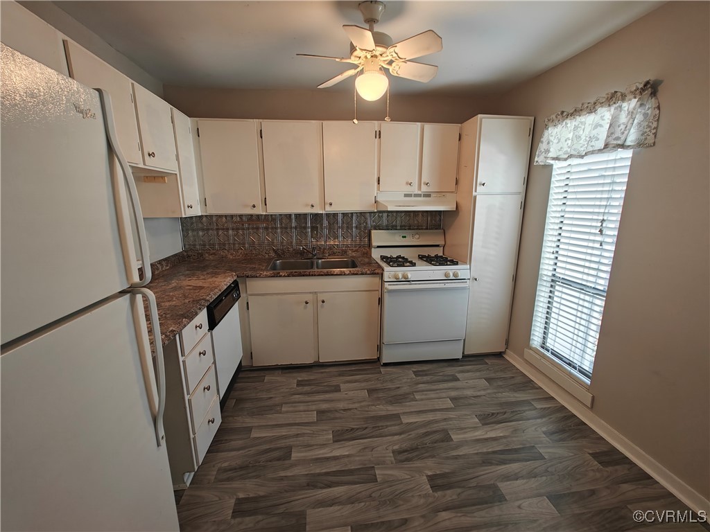 10258 Iron Mill Road North Chesterfield, VA 23235 - Photo 2 of 20 Kitchen