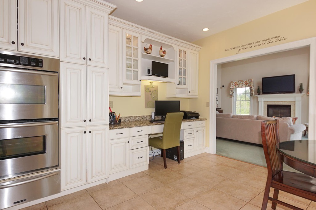 246 Chace Hill Road Lancaster, MA 01523 - Photo 7 of 30 Gallery Image 7