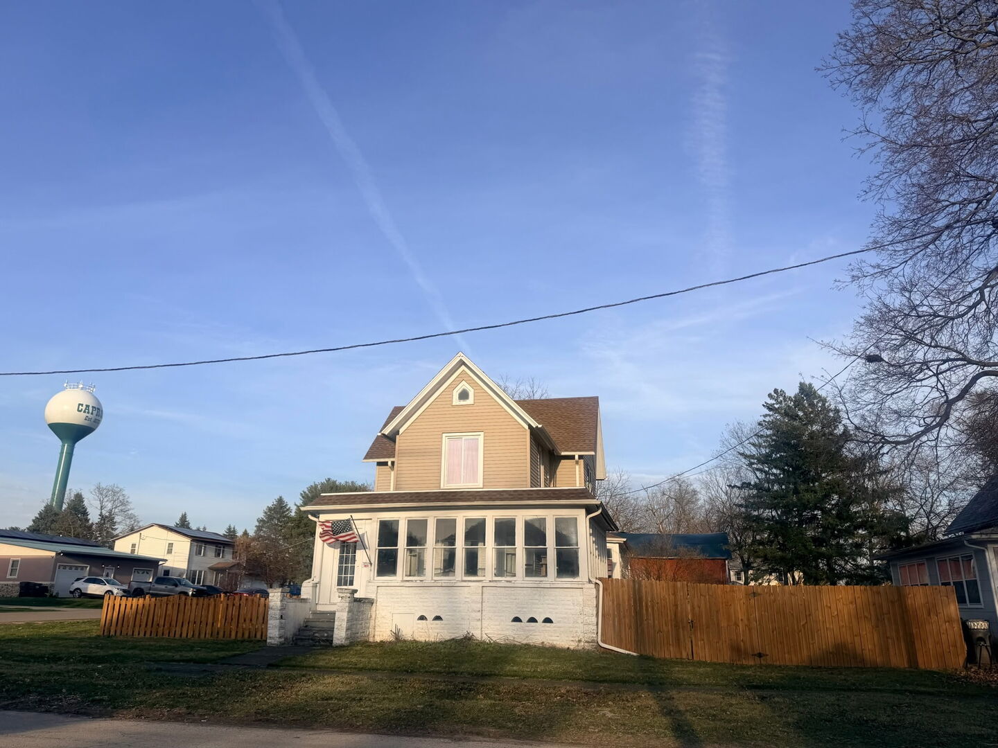 145 4th Street Capron, IL 61012 - Photo 2 of 29