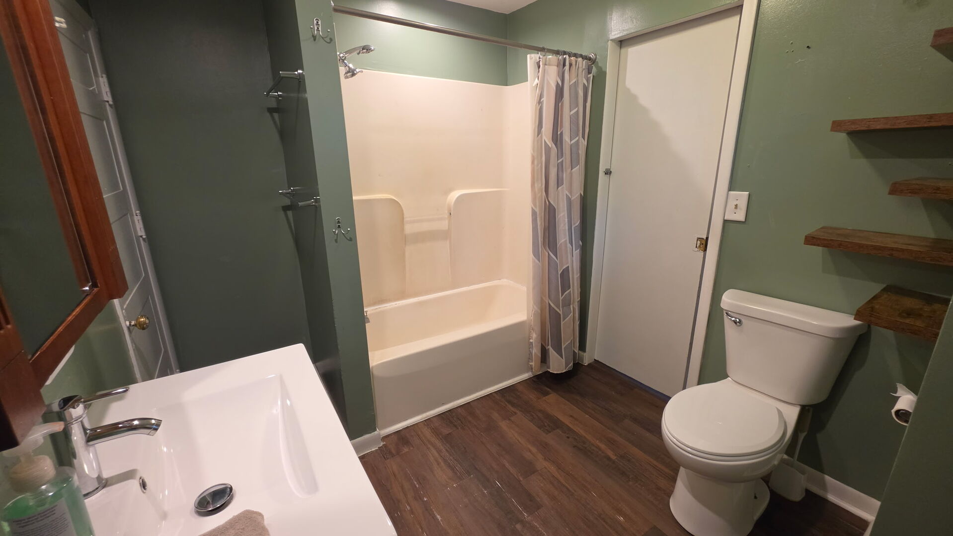 145 4th Street Capron, IL 61012 - Photo 22 of 29