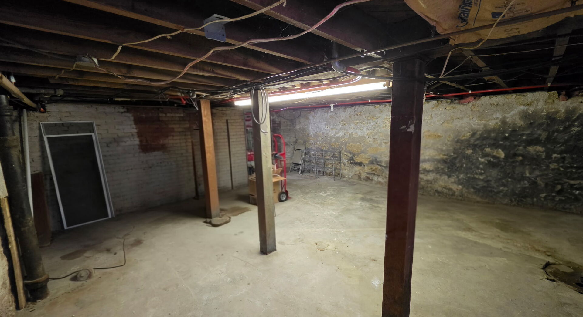 145 4th Street Capron, IL 61012 - Photo 27 of 29