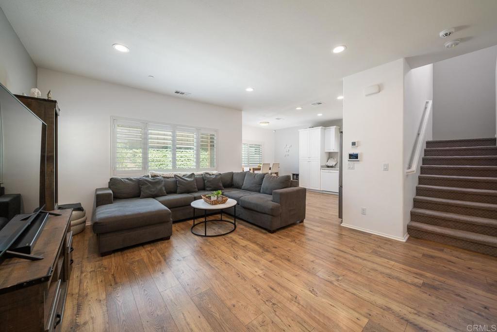 35113 Persano Place Fallbrook, CA 92028 - Photo 5 of 69
