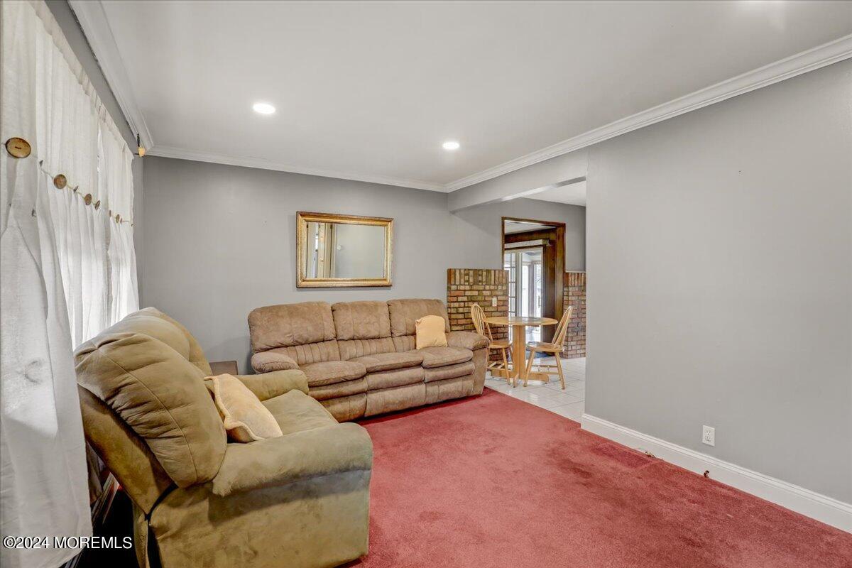 328 Aldrich Road Howell, NJ 07731 - Photo 5 of 31 05-Family Room