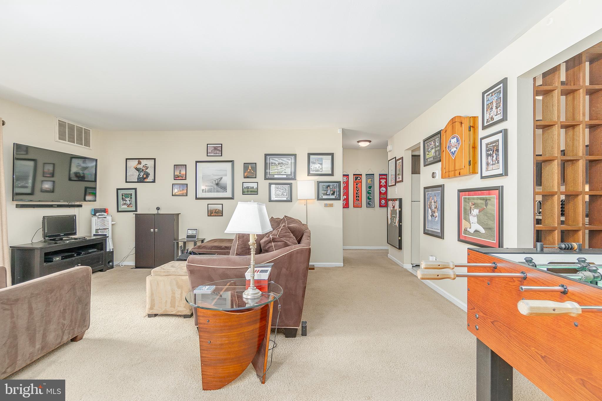 102 Raintree Lane Malvern, PA 19355 - Photo 9 of 33 Gallery Image 9