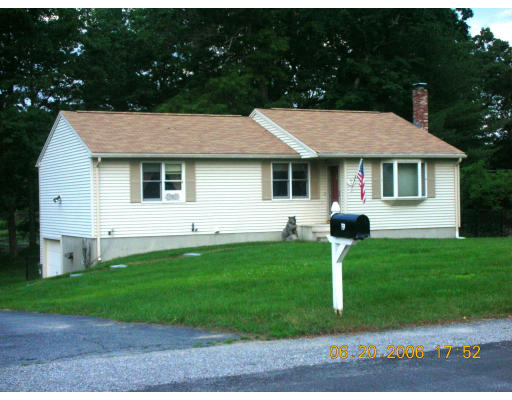 19 Riverside Drive Webster, MA 01570 - Photo 1 of 10 Gallery Image 1