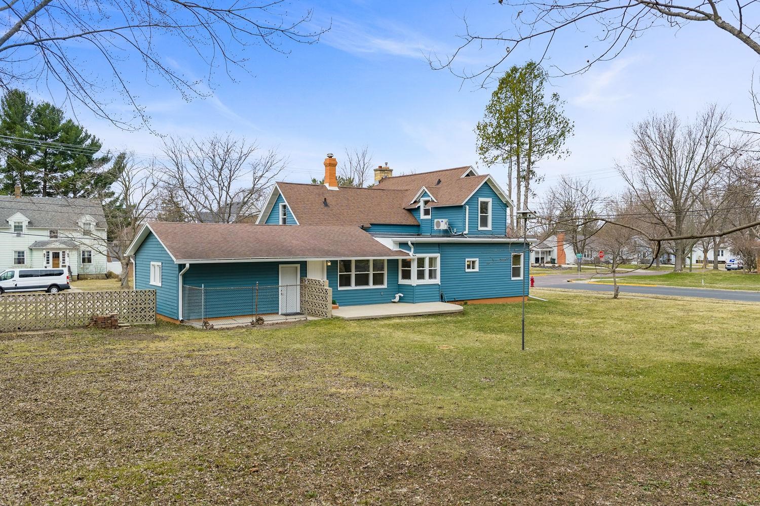 646 North Walnut Street Reedsburg, WI 53959 - Photo 7 of 59