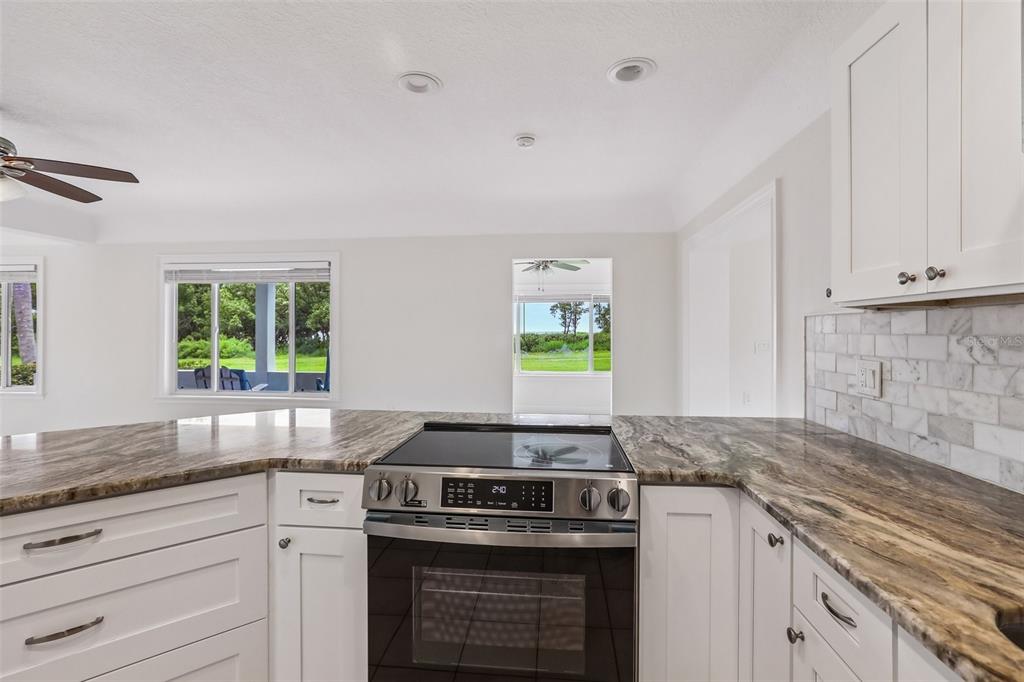 610 Indiana Avenue Crystal Beach, FL 34683 - Photo 12 of 53