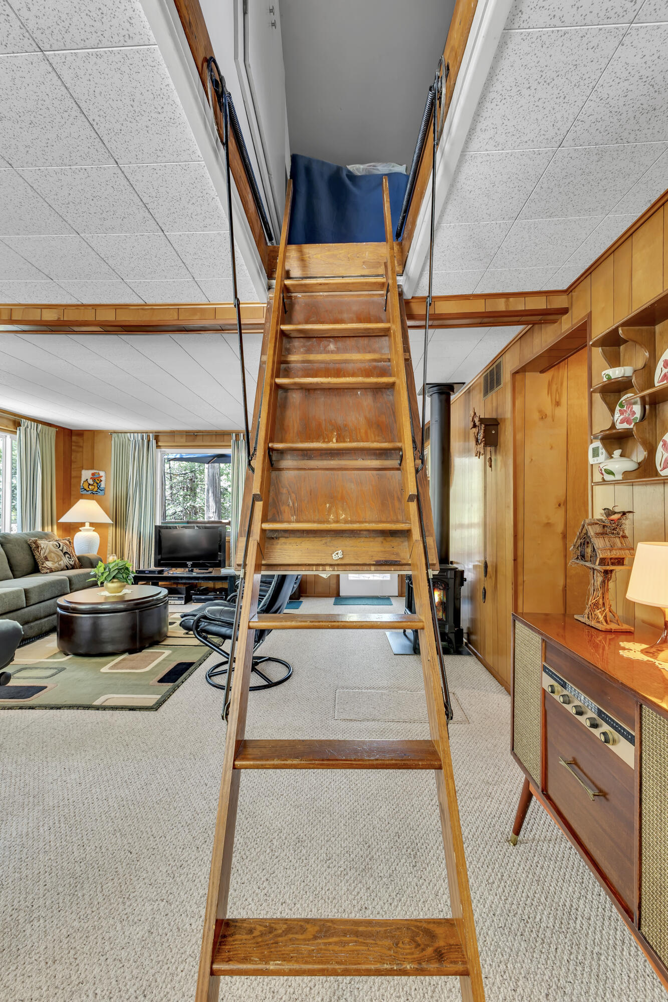 26975 Idyllwild Road Idyllwild, CA 92549 - Photo 37 of 65 a view of living room with furniture and a table