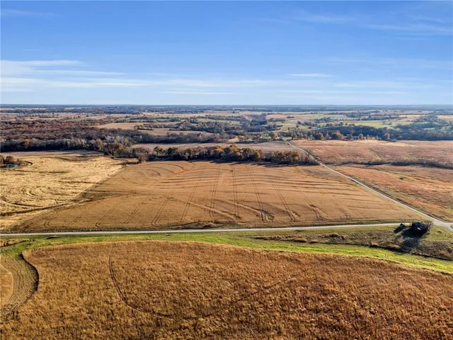 $572,750 | 311 Road Hale Mo 64643, Hale, MO 64643