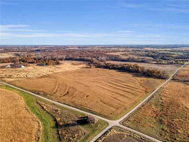 $572,750 | 311 Road Hale Mo 64643, Hale, MO 64643