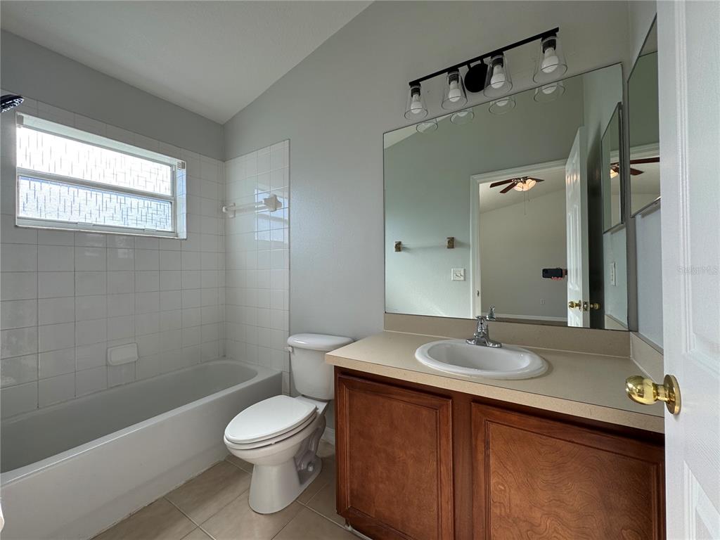 1561 Blue Magnolia Road Brandon, FL 33510 - Photo 23 of 31