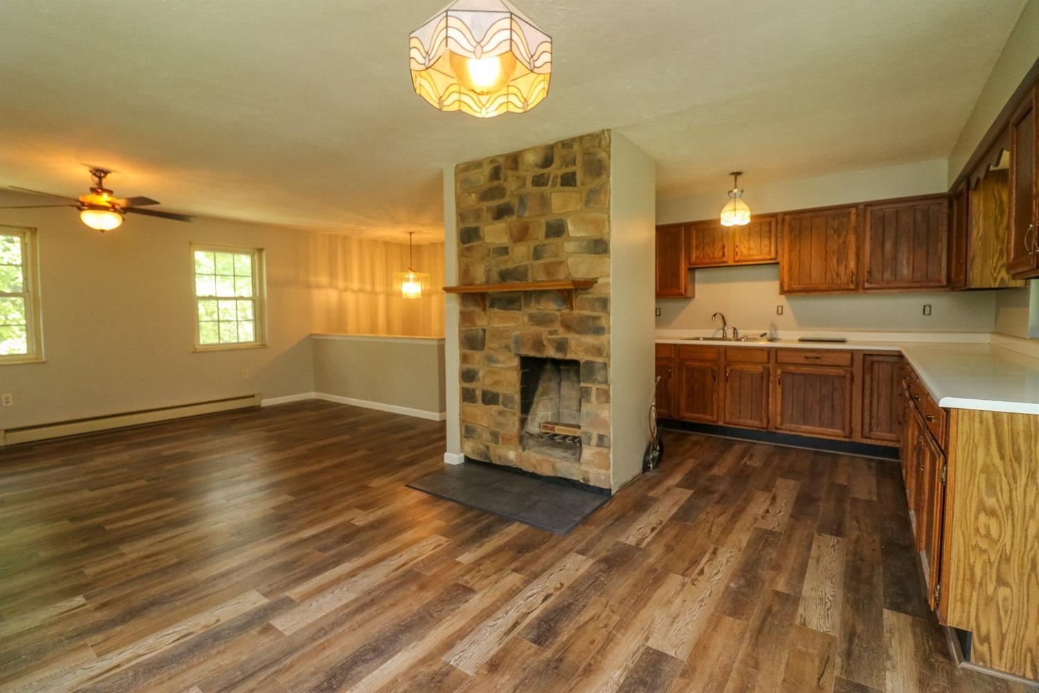 8921 Swigert Road Loveland, OH 45140 - Photo 6 of 41 Gallery Image 6