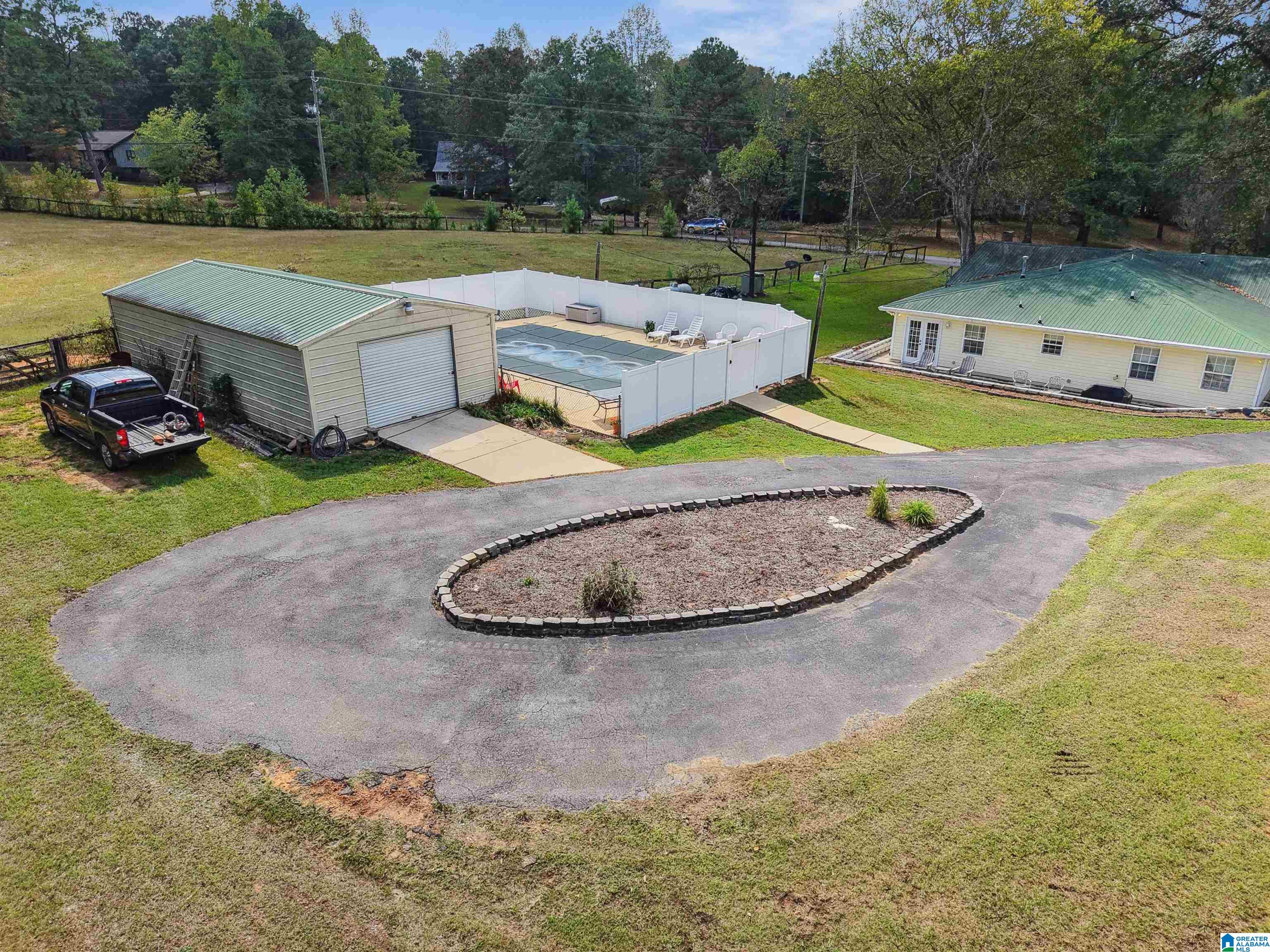 1133 Buddy Vines Camp Road Bessemer, AL 35023 - Photo 42 of 58 Gallery Image 42