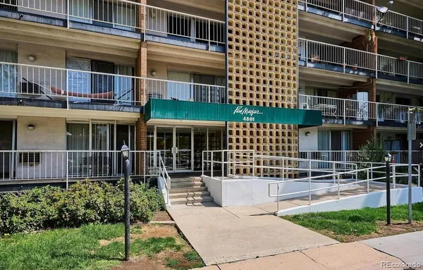 $1,575 | 4801 East 9th Avenue, Unit 207S, Denver, CO 80220
