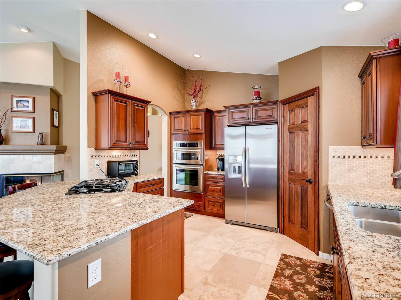 4005 Lee Circle Wheat Ridge, CO 80033 - Photo 9 of 28 Gallery Image 9