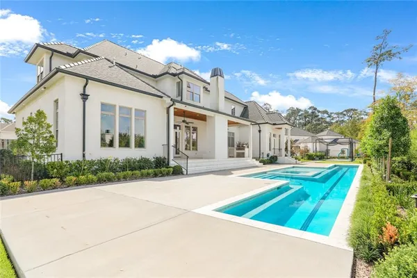 $2,195,000 | 200 Oleander Court, Mandeville, LA 70471