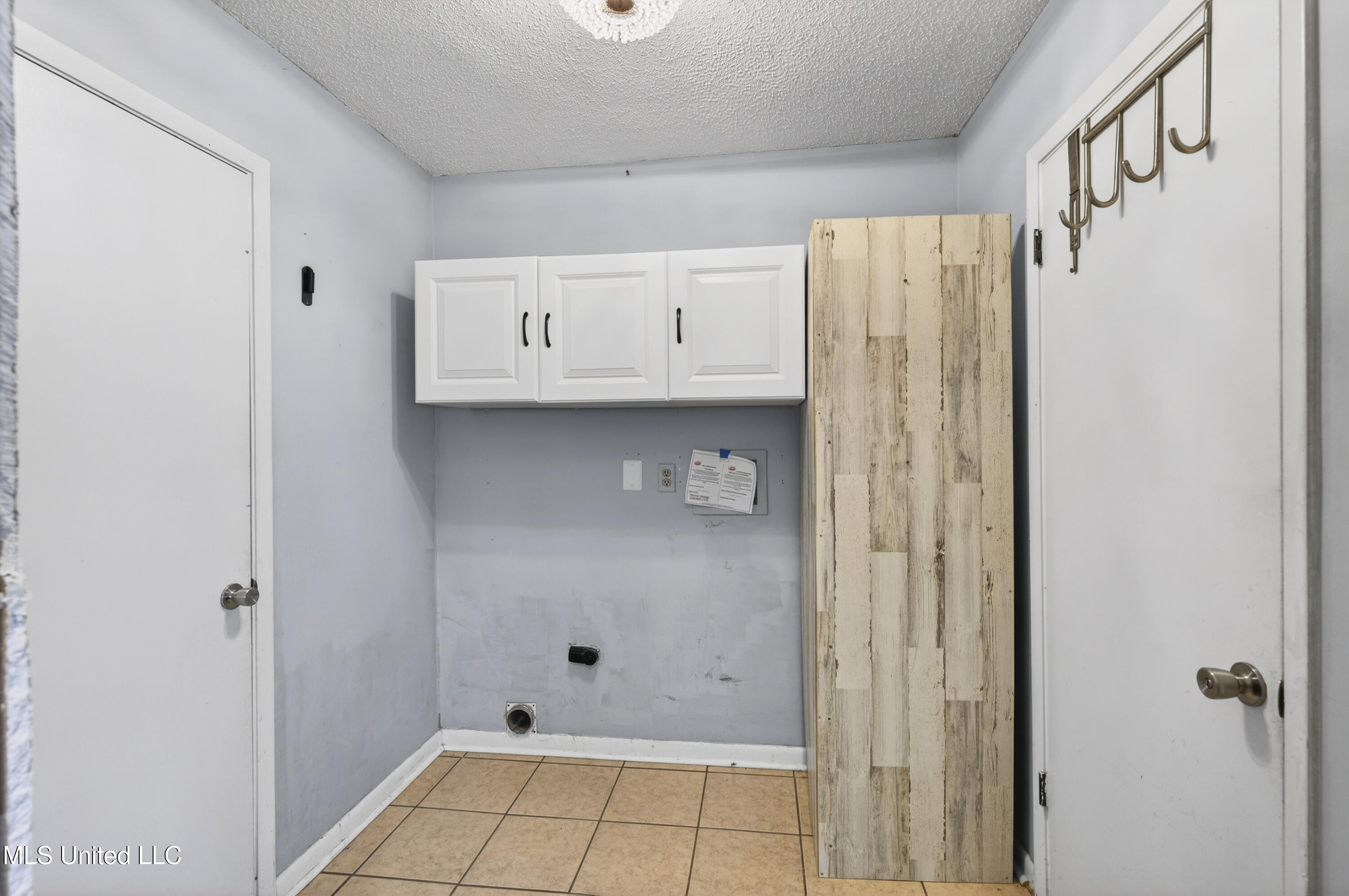 3306 Nottingham Road Ocean Springs, MS 39564 - Photo 17 of 38 3306NottinghamRd-17