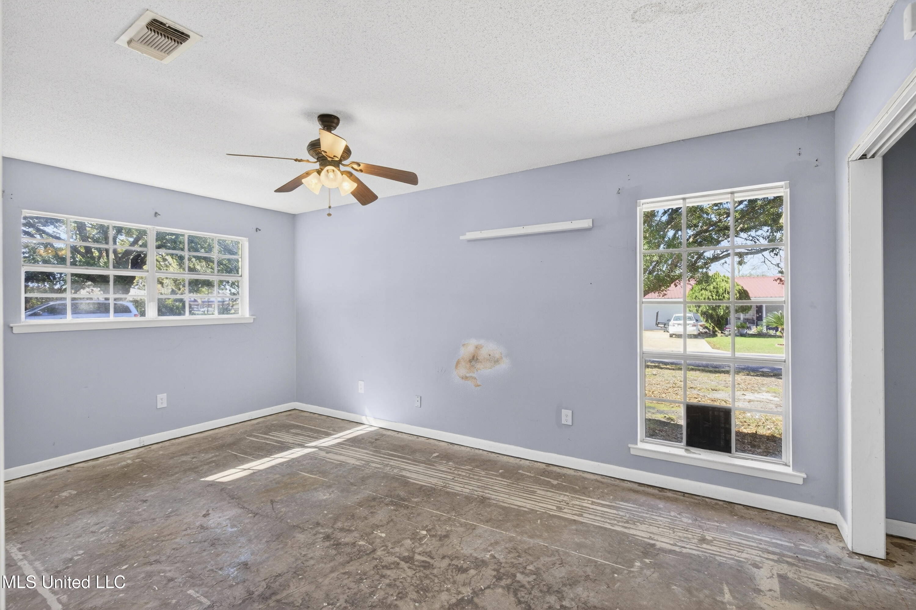 3306 Nottingham Road Ocean Springs, MS 39564 - Photo 23 of 38 3306NottinghamRd-23