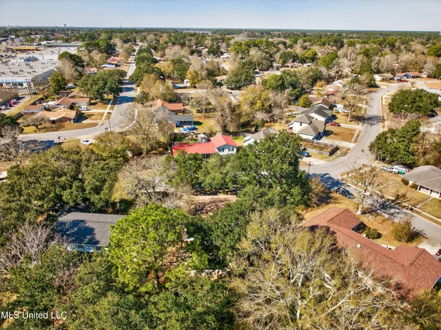 $272,000 | 3306 Nottingham Road, Ocean Springs, MS 39564