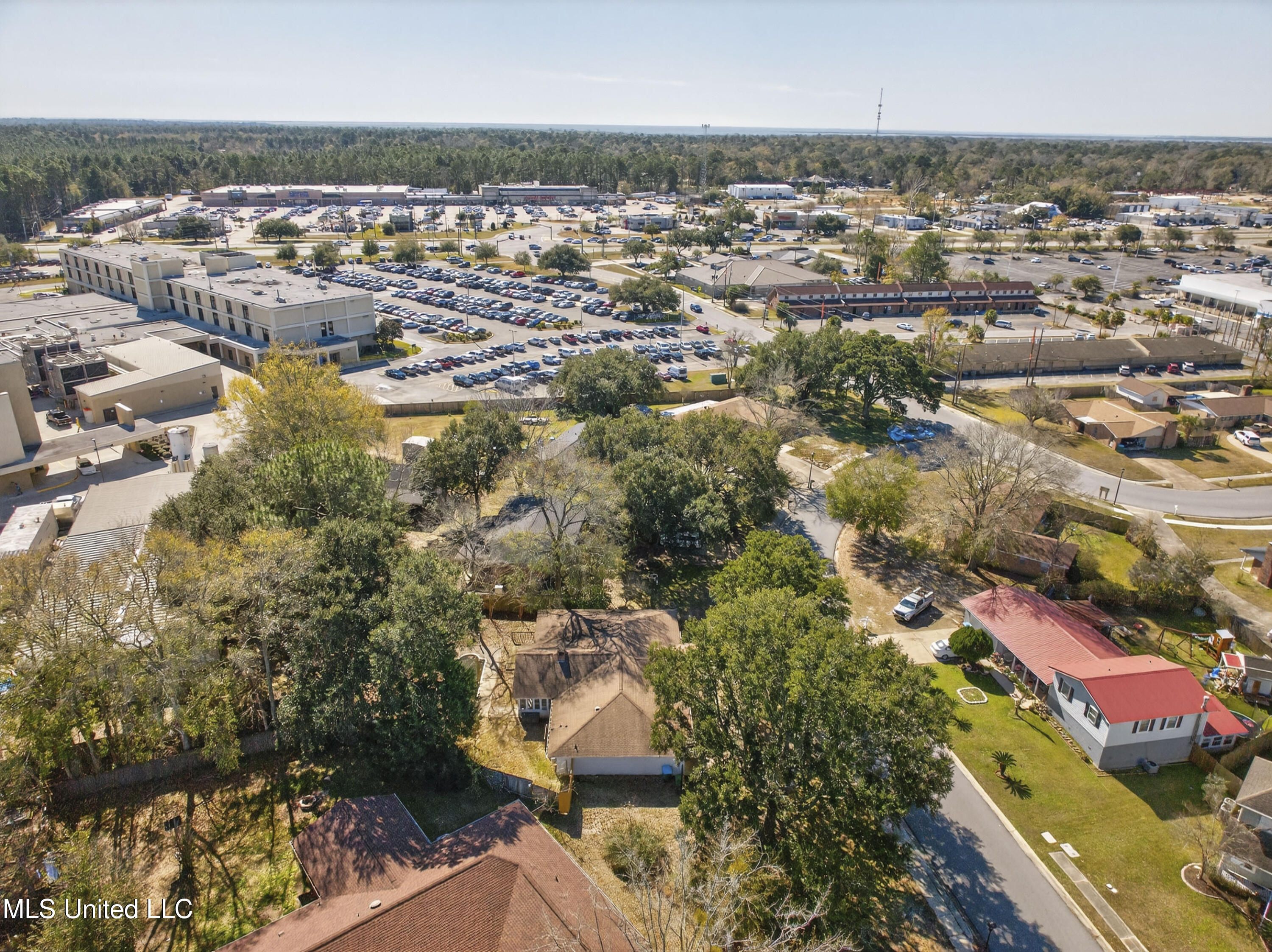 3306 Nottingham Road Ocean Springs, MS 39564 - Photo 38 of 38 3306NottinghamRd-36