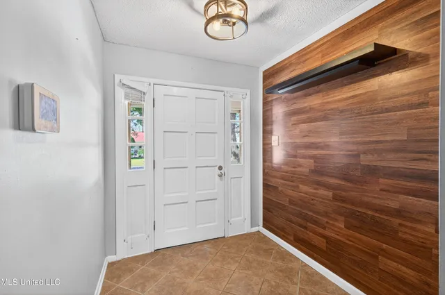 $272,000 | 3306 Nottingham Road, Ocean Springs, MS 39564