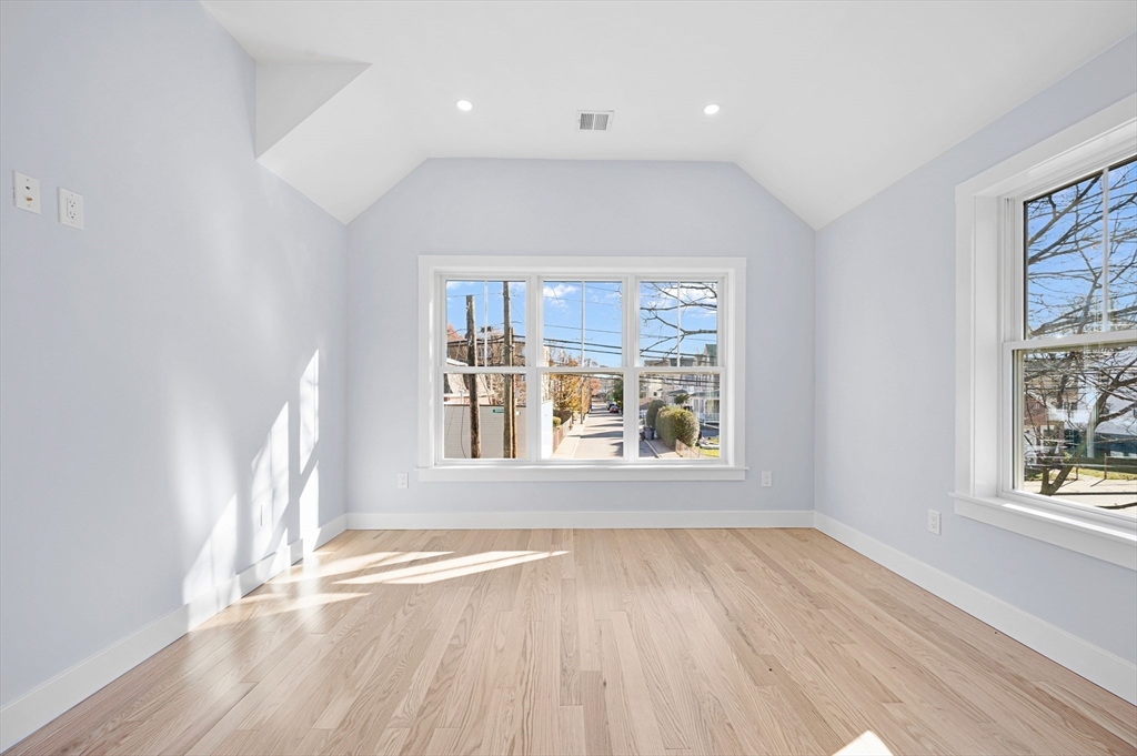 71 Readville Street Boston, MA 02136 - Photo 5 of 18