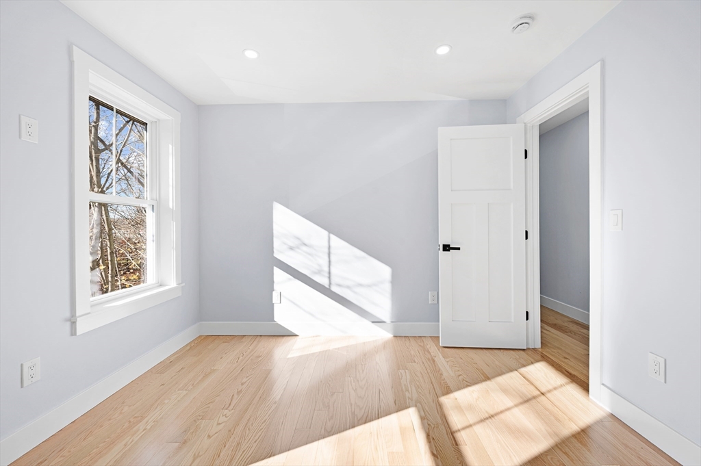 71 Readville Street Boston, MA 02136 - Photo 9 of 18