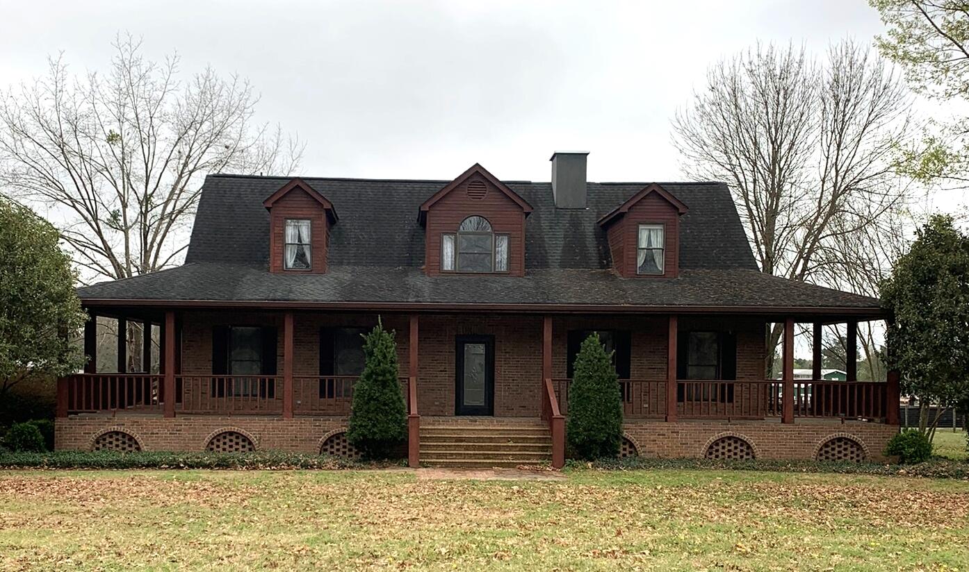 1176 Congaree Road Hopkins, SC 29061 - Photo 2 of 47 IMG_3795