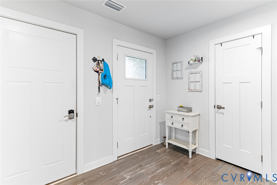 7235 Parchment Circle Ruther Glen, VA 22546 - Photo 3 of 18