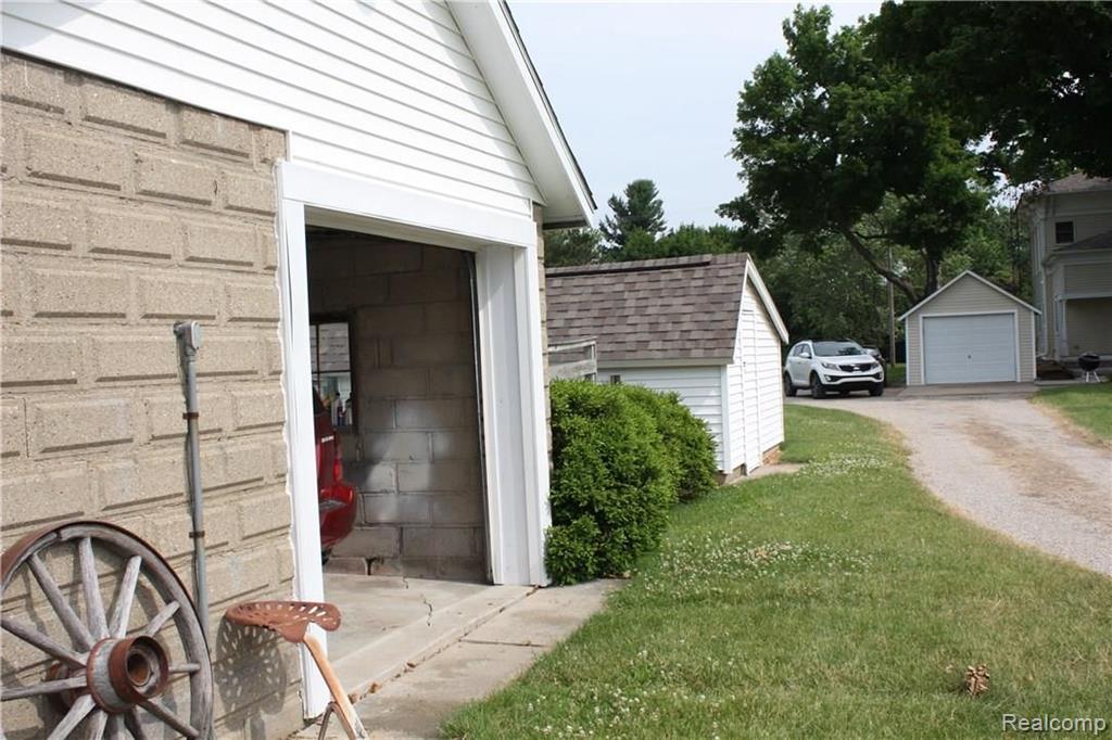 9319 Beecher Road Flushing, MI 48433 - Photo 21 of 67