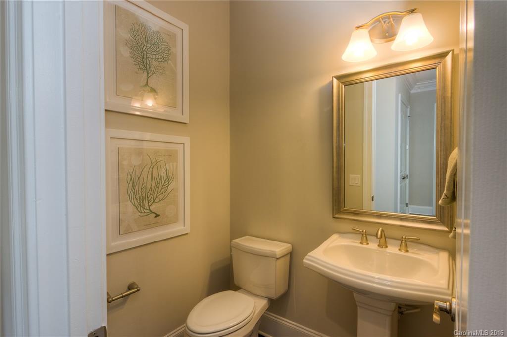 149 Forsythia Lane, Unit 688 Tega Cay, SC 29708 - Photo 13 of 24 Gallery Image 13