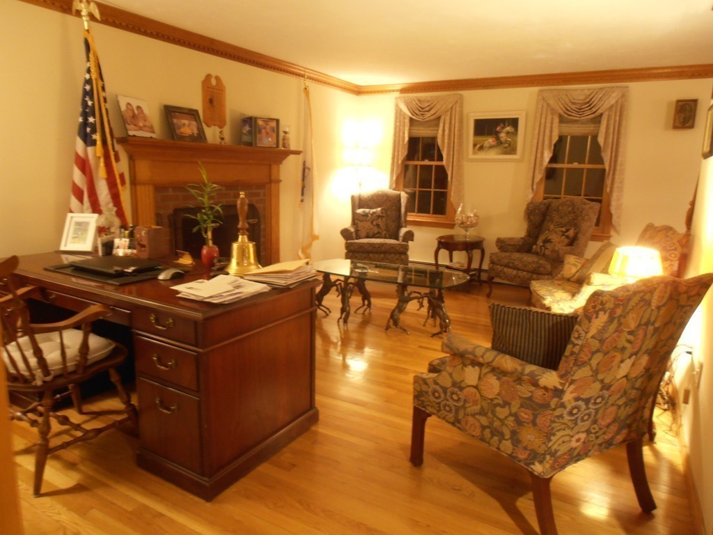 12 Merriam Way Upton, MA 01568 - Photo 12 of 28 Gallery Image 12