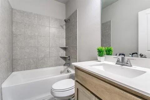 4667 A Dozier Road Carrollton, TX 75010 - Photo 12 of 20