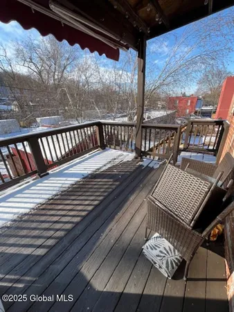 $1,850 | 189 Hill Street, Unit 2, Troy, NY 12180