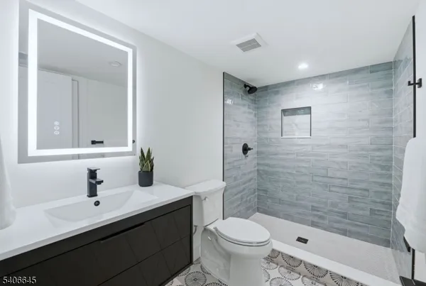 $1,888,000 | 7 Willow Street, Millburn, NJ 07041