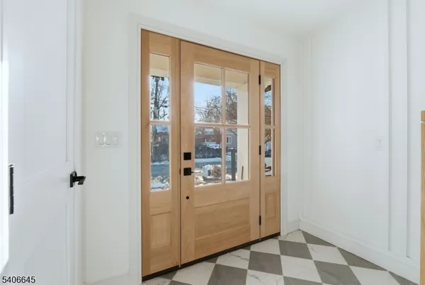 $1,888,000 | 7 Willow Street, Millburn, NJ 07041