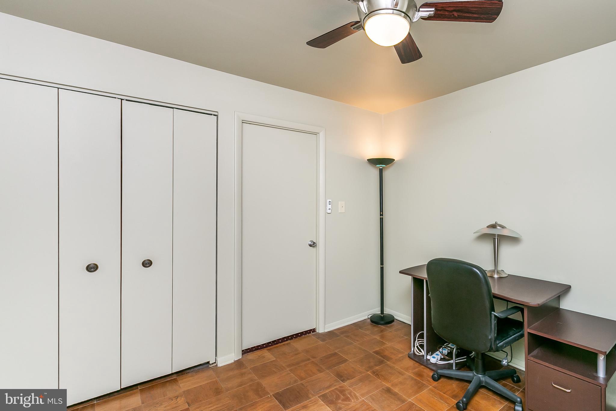 1947 Greenberry Road Baltimore, MD 21209 - Photo 19 of 33 Gallery Image 19
