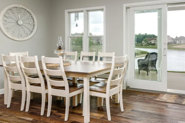 $369,900 | 1224 East Monroe Street, Decatur, IN 46733