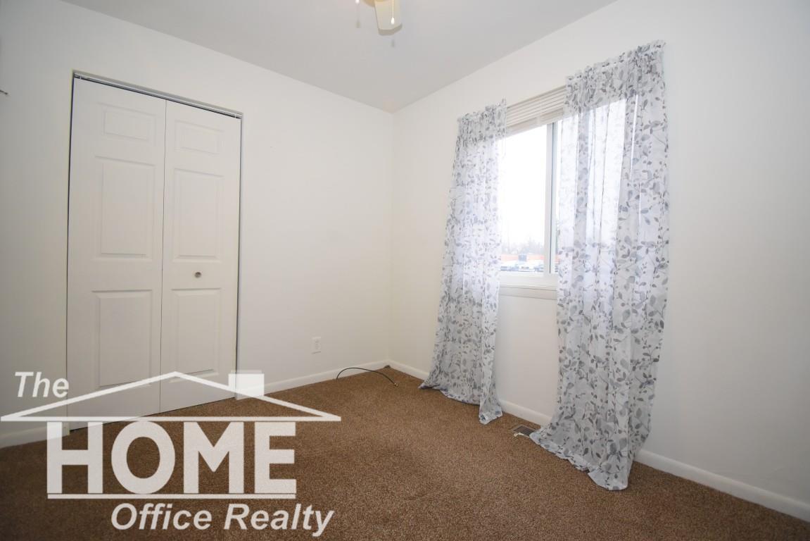 205 East Rolfe Street Perry, MI 48872 - Photo 17 of 27