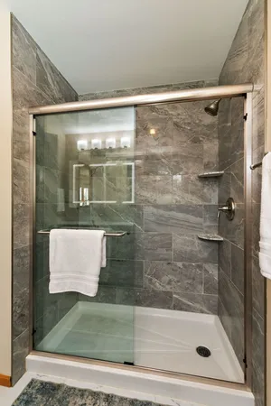 $625,000 | 227 Lincoln Street, Schaumburg, IL 60194