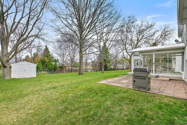$625,000 | 227 Lincoln Street, Schaumburg, IL 60194