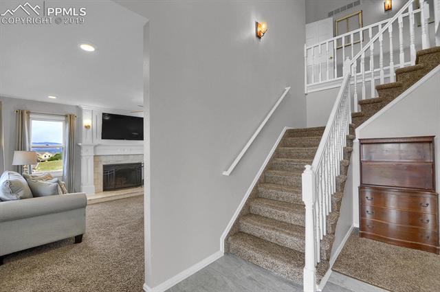 17615 New London Road Monument, CO 80132 - Photo 6 of 36