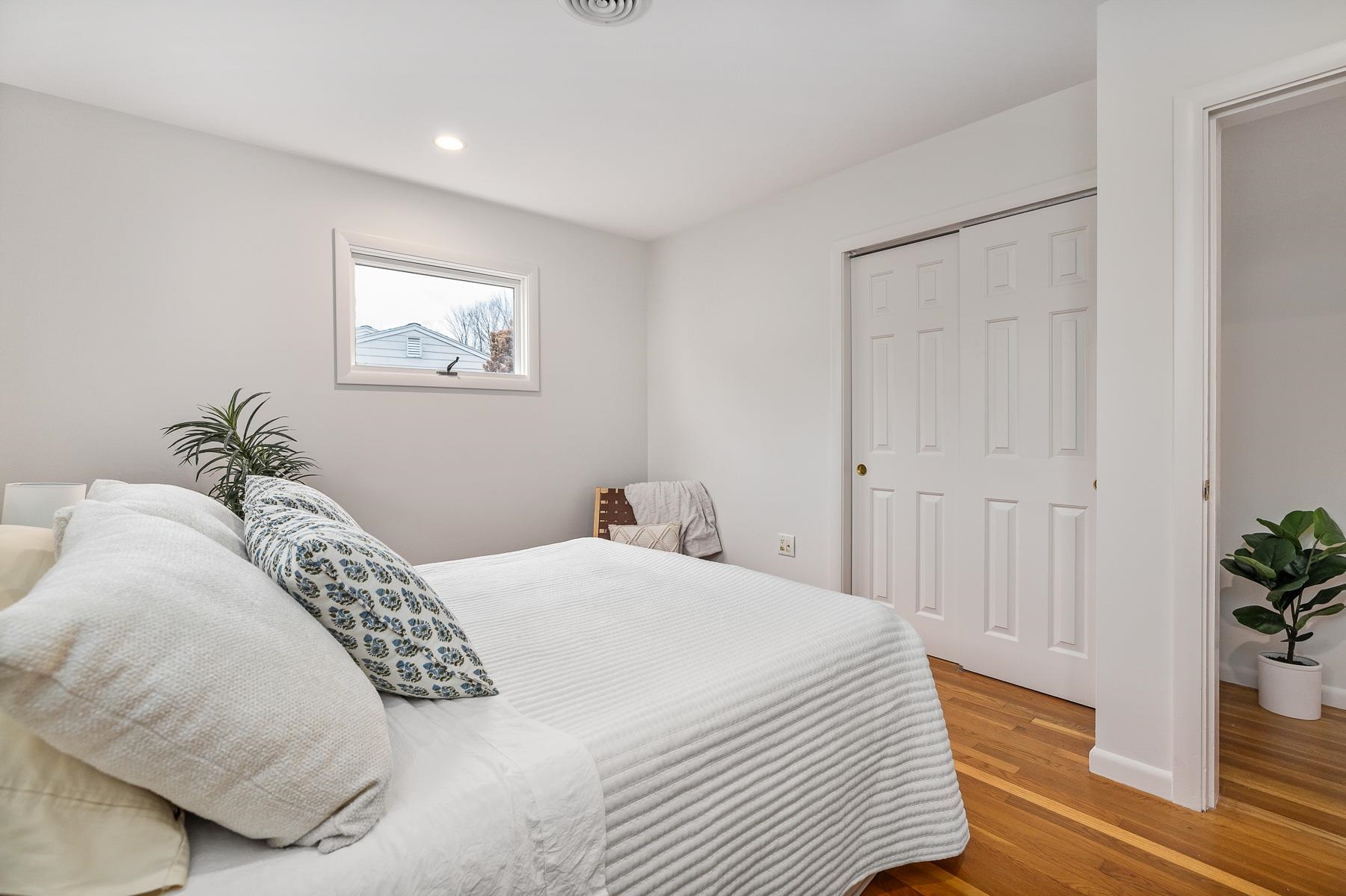 83 Sheffield Road Portsmouth, NH 03801 - Photo 11 of 26
